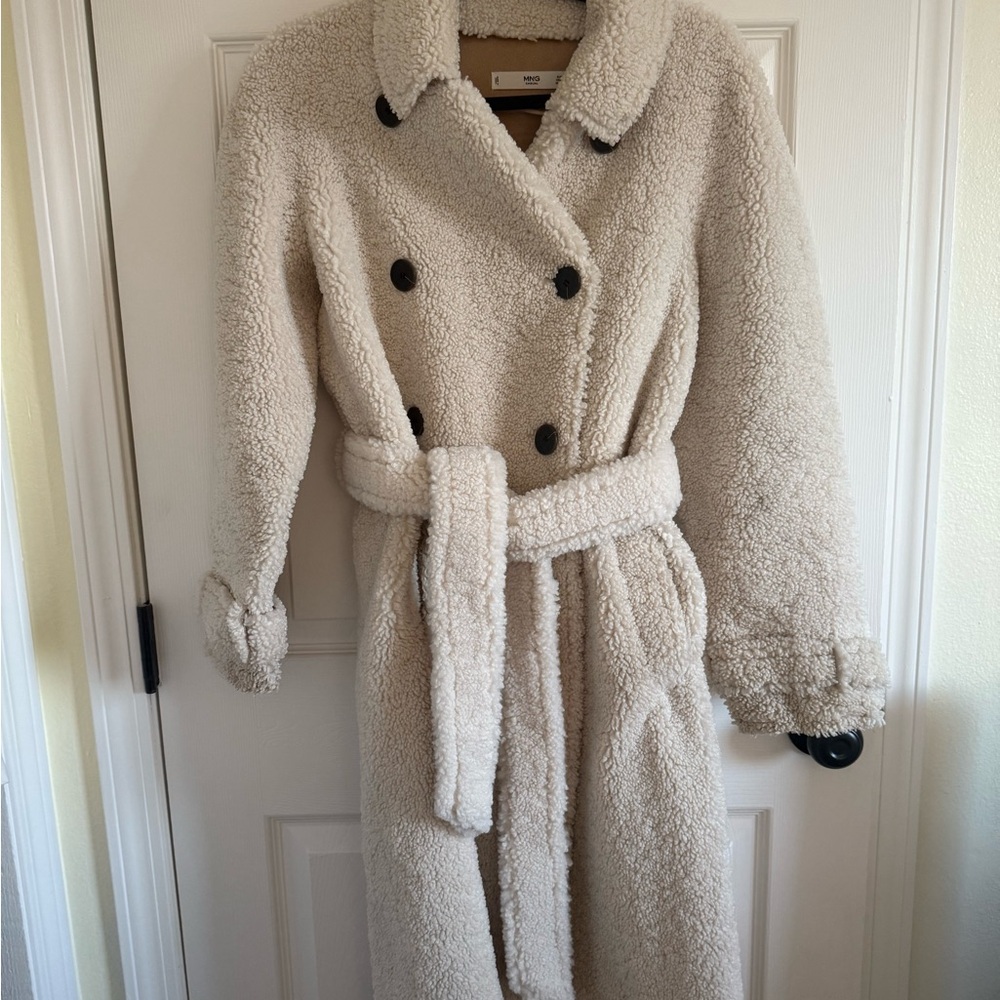 Mango Cream Double-Breasted Teddy Fleece Coat